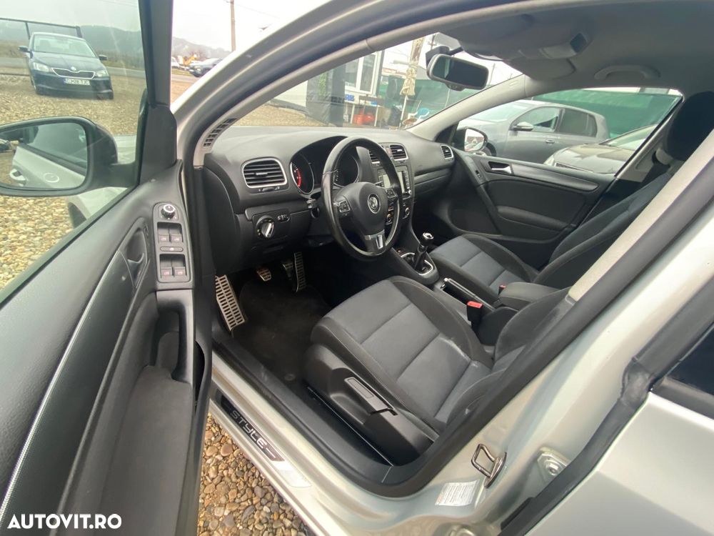 Volkswagen Golf 1.2 TSI BlueMotion Technology Cup - 13