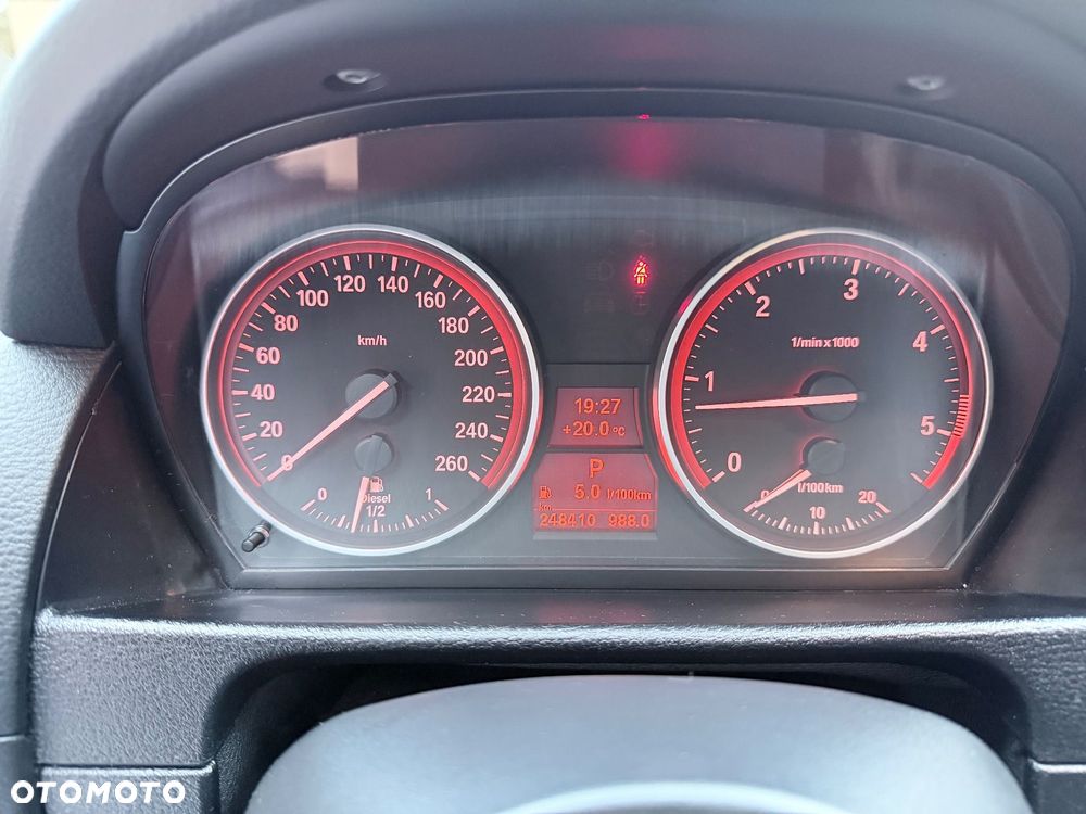 BMW X1 sDrive18d - 13