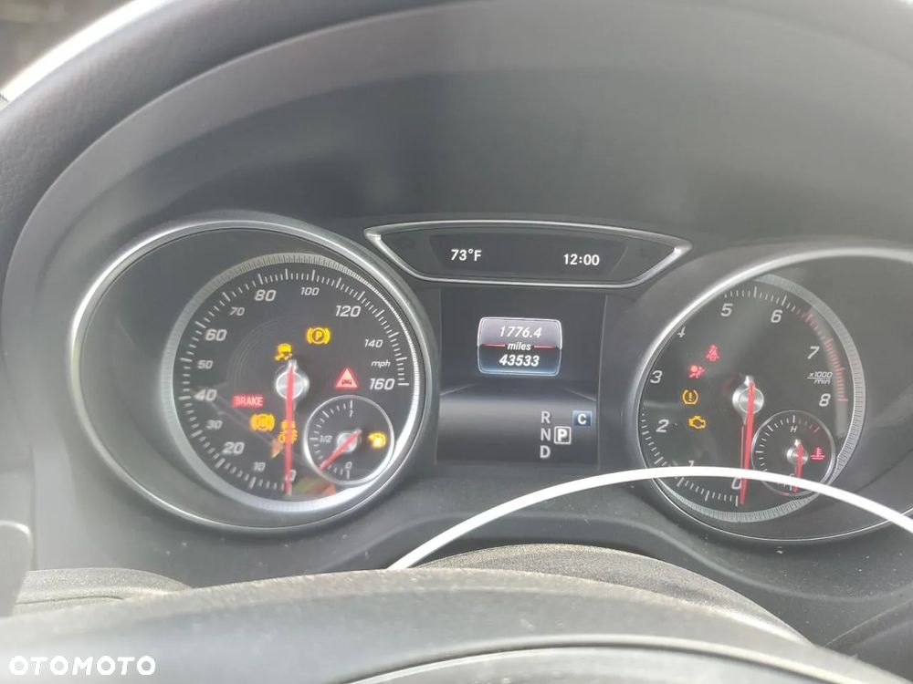 Mercedes-Benz CLA 250 4-Matic - 11