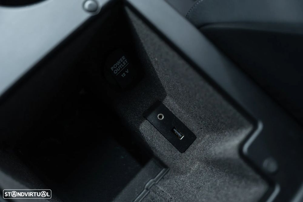 Porsche Macan S - 36