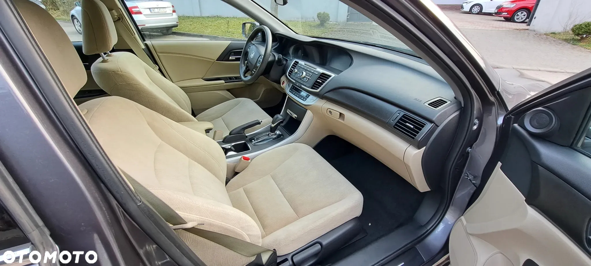 Honda Accord Tourer 2.0 Automatik Elegance - 11