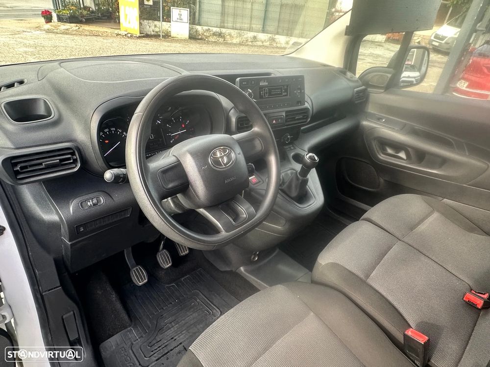 Toyota Proace CITY - 17