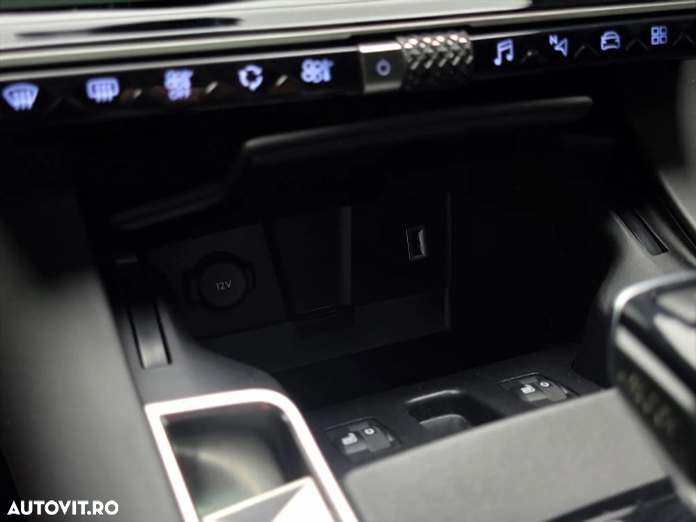 DS Automobiles DS 7 Crossback Crossback BlueHDI 180 Aut. BE CHIC - 30