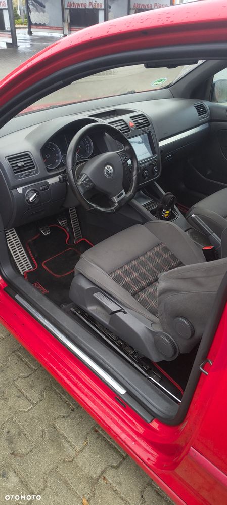 Volkswagen Golf 2.0 TSI GTI - 4