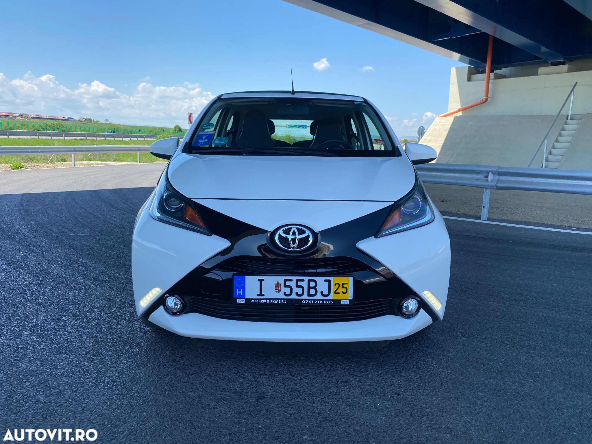 Toyota Aygo 1.0 X - wave - 3