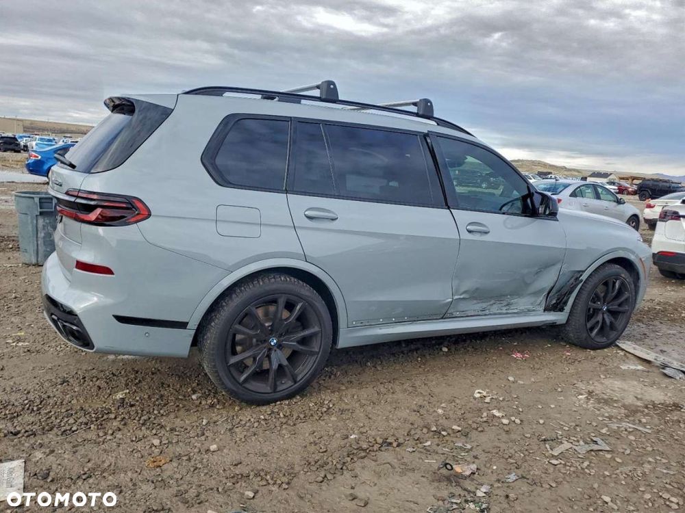 BMW X7 - 10