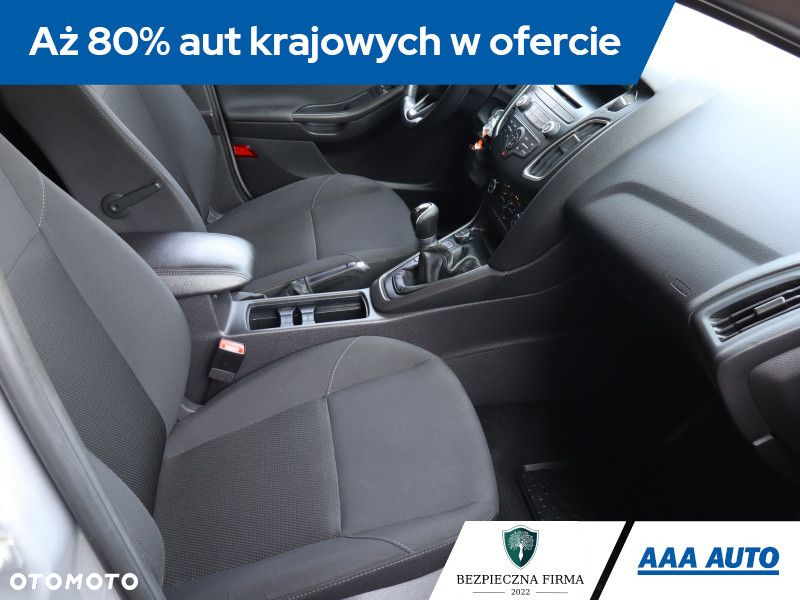 Ford Focus - 10