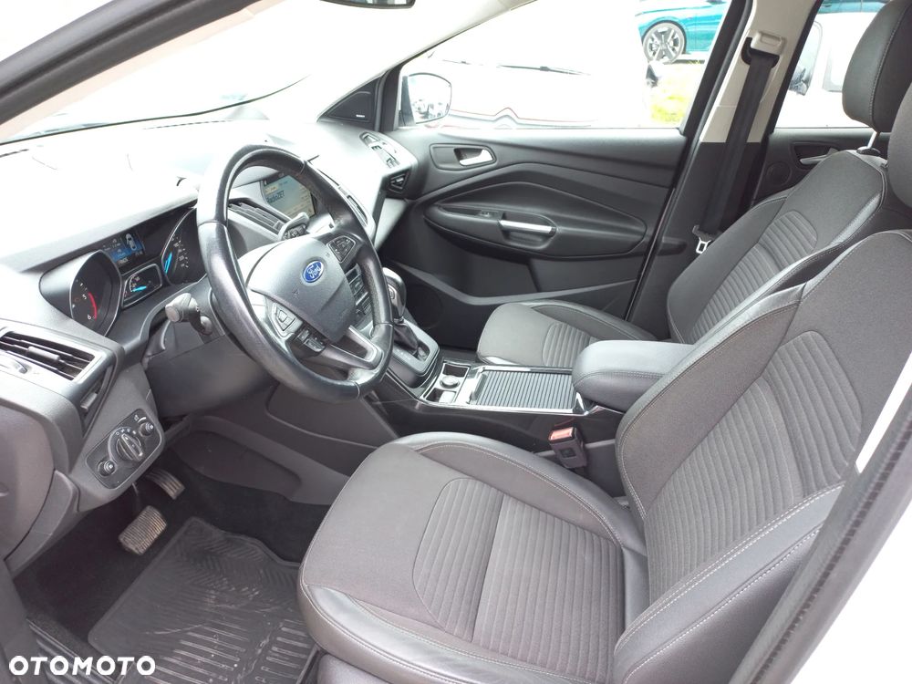 Ford Kuga 2.0 TDCi AWD Titanium - 10