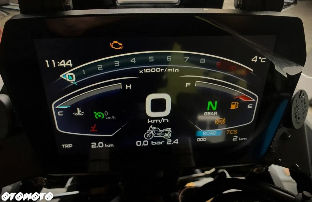 VOGE 900DSX - 22