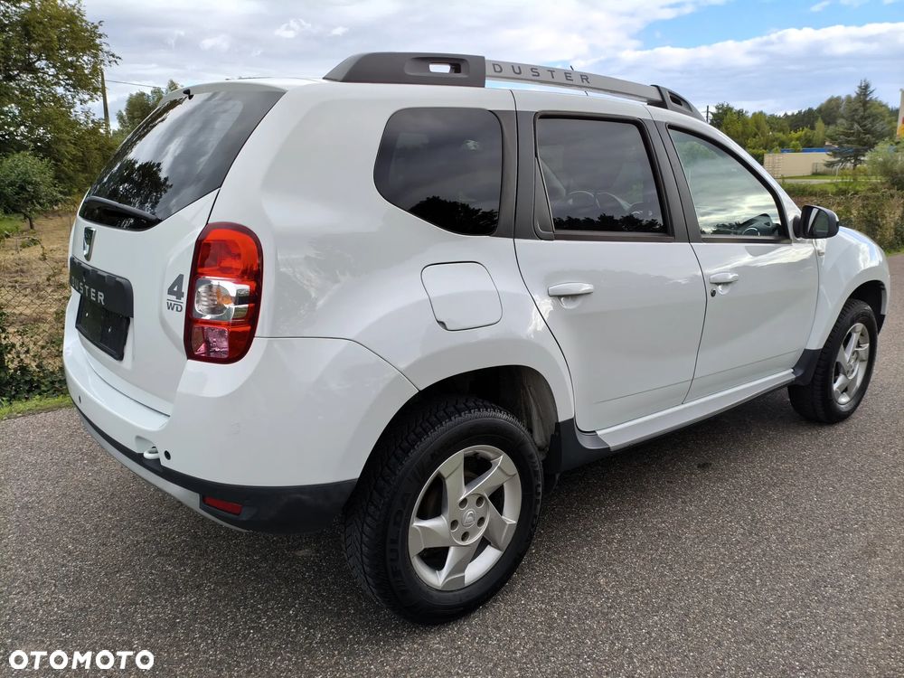 Dacia Duster 1.2 TCe Laureate 4x4 S&S EU6 - 6
