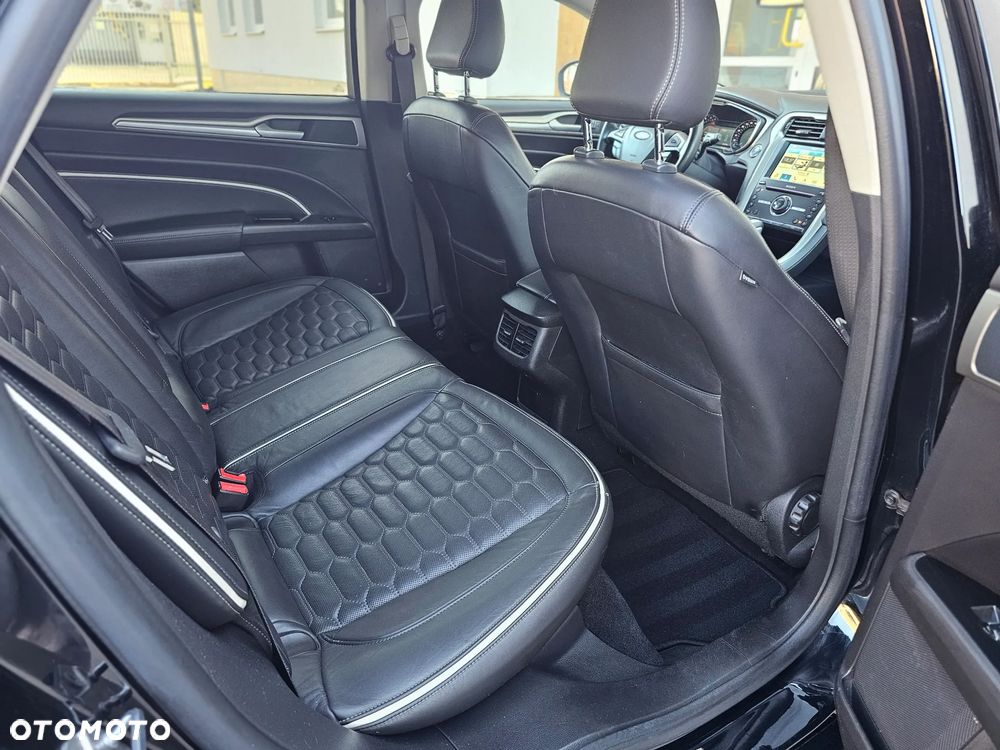Ford Mondeo 2.0 TDCi Start-Stopp PowerShift-Aut Vignale - 13