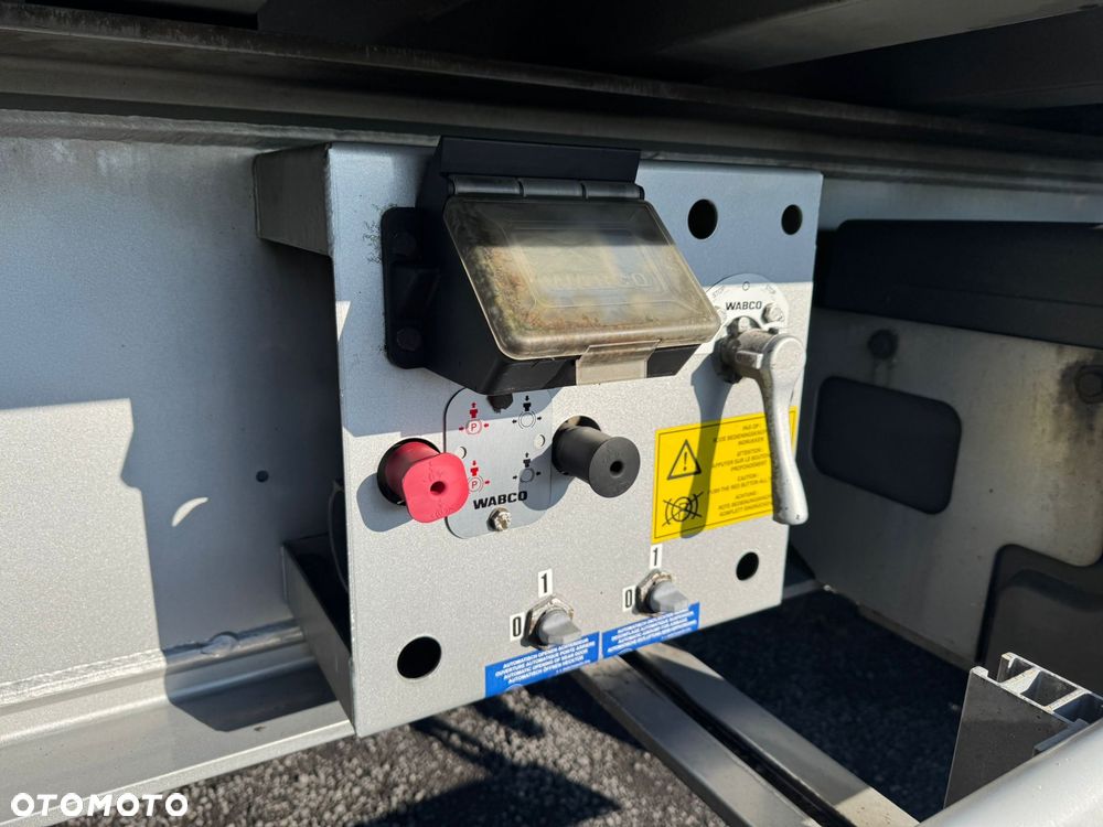 Stas 55m3 / Klapo- Drzwi / Oś Podnoszona / Waga / Stan BDB / z Francji - 16