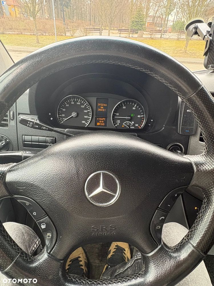 Mercedes-Benz SPRINTER - 18