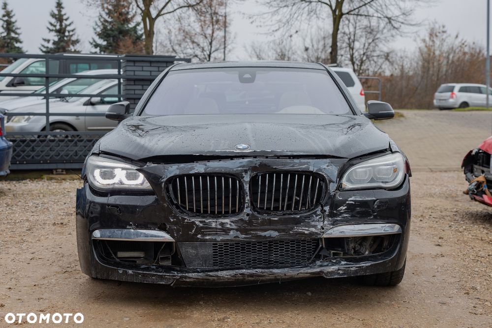 BMW Seria 7 740d xDrive - 3