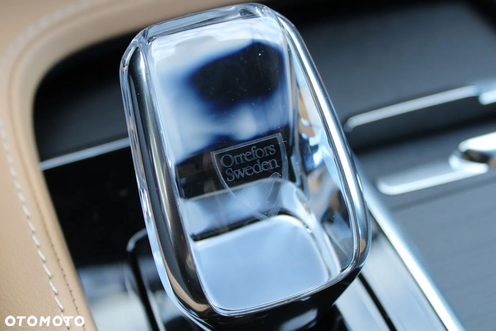 Volvo XC 90 T8 AWD Plug-In Hybrid Inscription 7os - 34