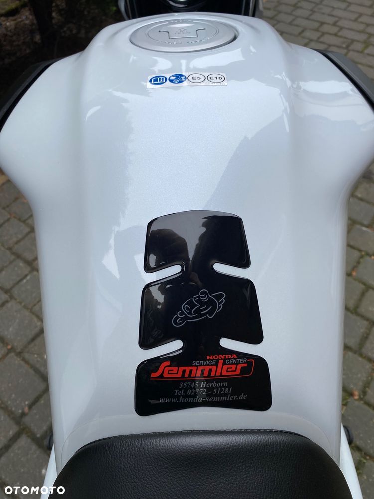 Honda CBF - 15