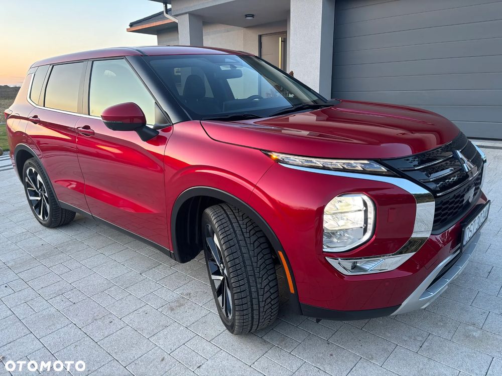 Mitsubishi Outlander - 3