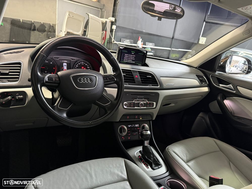 Audi Q3 2.0 TDI quattro S tronic - 29