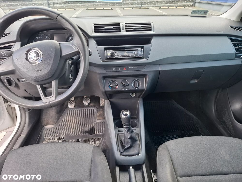 Skoda Fabia 1.0 TSI Active - 20