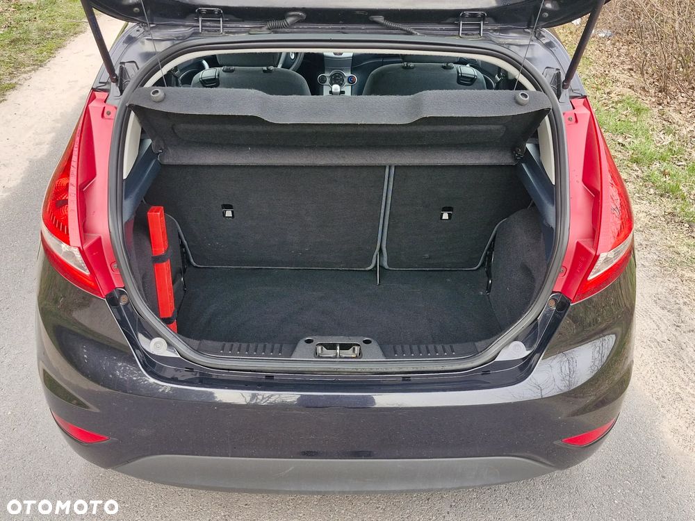 Ford Fiesta 1.25 Titanium EU5 - 20