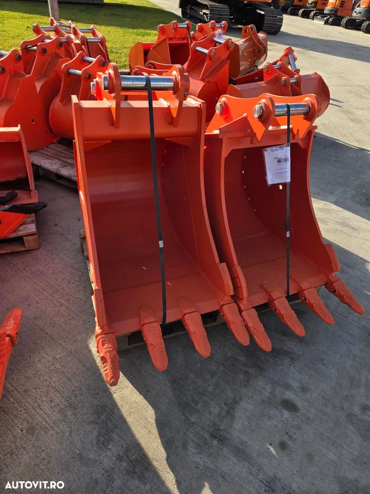 Hitachi ZX55, 2023, 879h, 5,5 tone, CUPLA RAPIDA+3 CUPE NOI, senile cauciuc 90% bune, Inst picon pe brate, A dous inst hidr pe brate, Aer conditionat, Ad sapare 5m, STARE CA NOU, posibilitate leasing-PROMOTIE 46.900 EUR+tva - 22