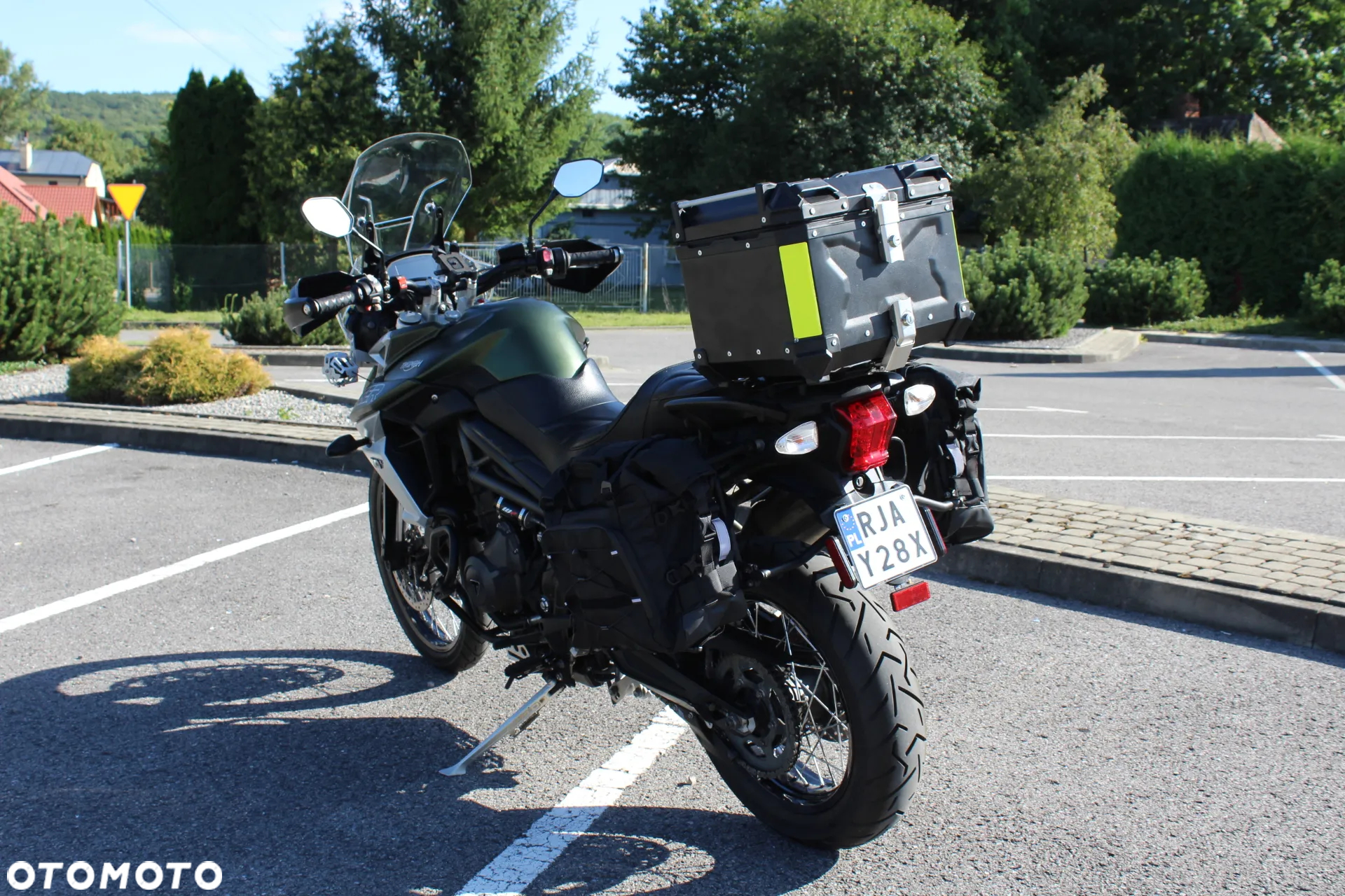 Triumph Tiger - 4