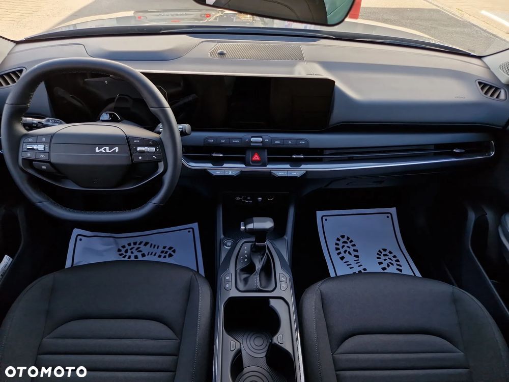 Kia K4 - 18