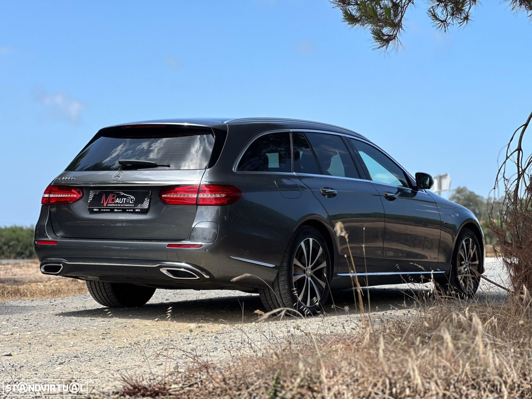 Mercedes-Benz E 300 - 7