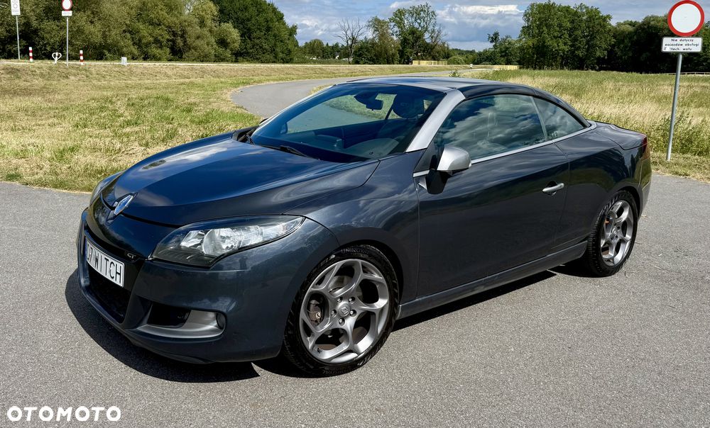 Renault Megane TCe 180 GT - 10