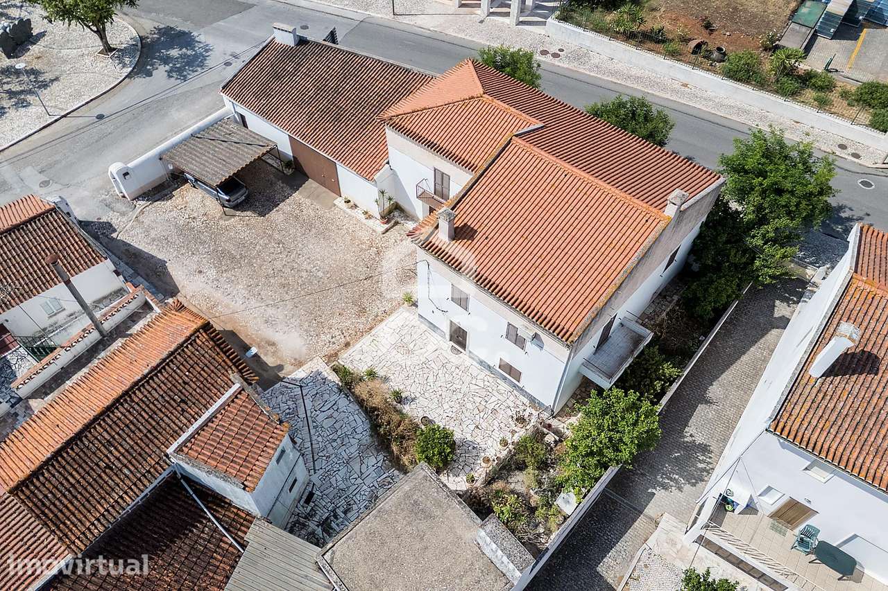 Duas Moradias Independentes: Moradia T2 + Moradia T3 c/ Garagem, Anexo - Grande imagem: 3/60
