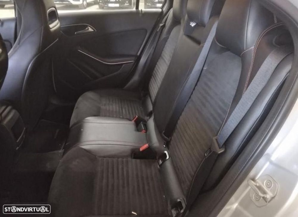 Mercedes-Benz A 220 - 3