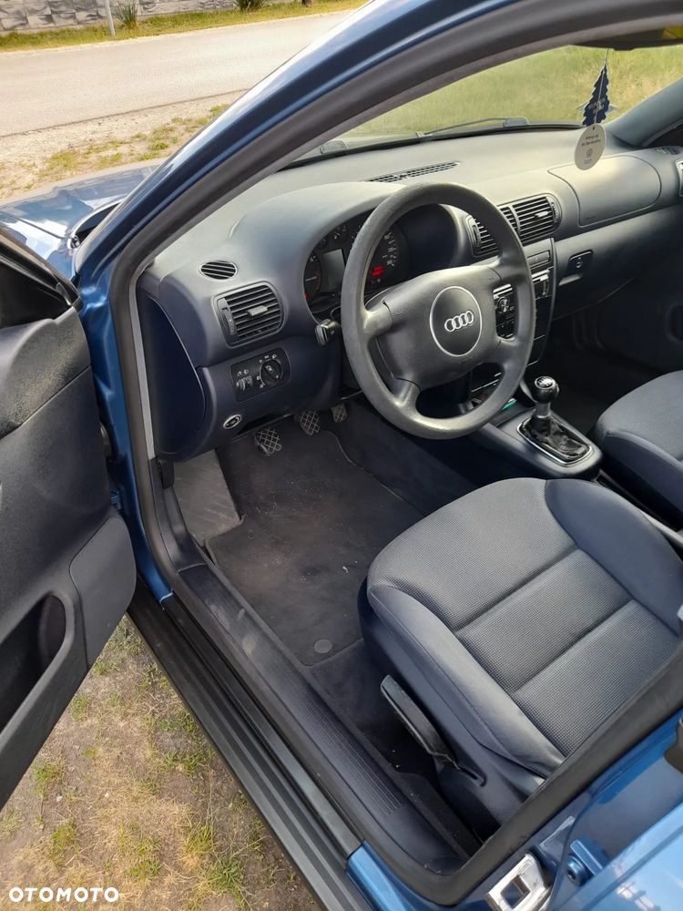 Audi A3 Sportback - 8