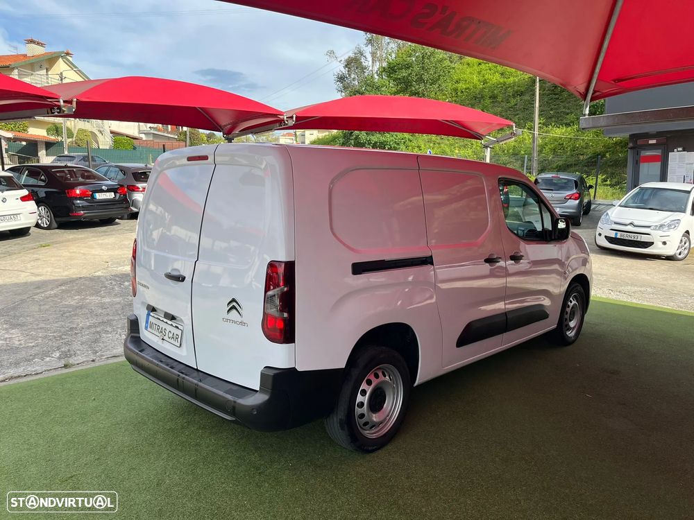 Citroën Berlingo Longa | 1.5 HDI | 3 Lug. - 7