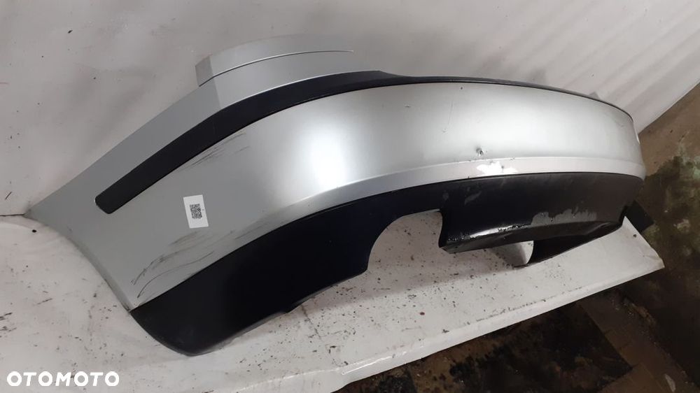 ^ ZDERZAK TYŁ TYLNY DO SKODA OCTAVIA II 2 SEDAN 9102 SREBRNY - 4