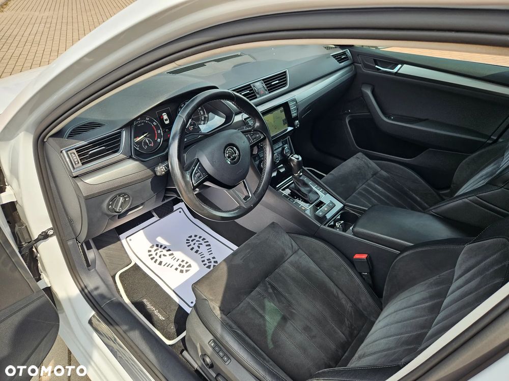 Skoda Superb 2.0 TSI DSG SportLine - 11