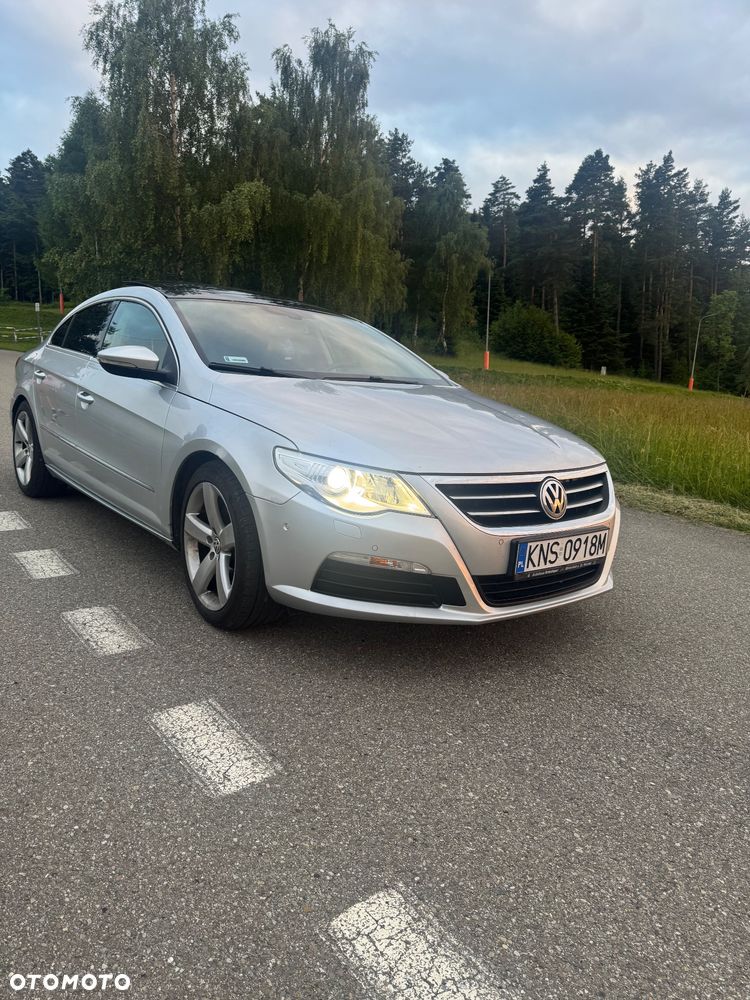 Volkswagen Passat 1.8 TSI Sportline - 2