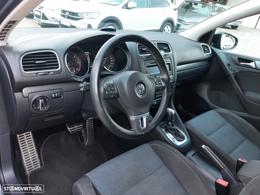 VW Golf - 8