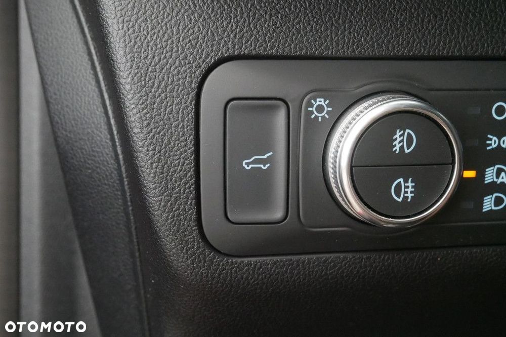 Ford Kuga - 18