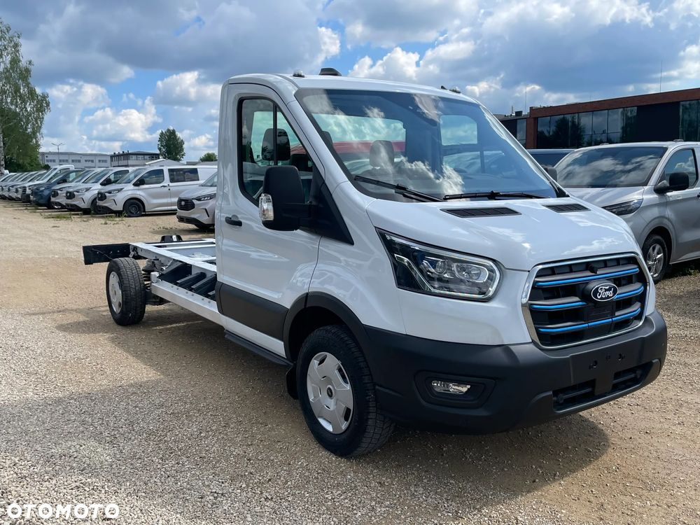 Ford E-Transit Podwozie 184km RWD - 7