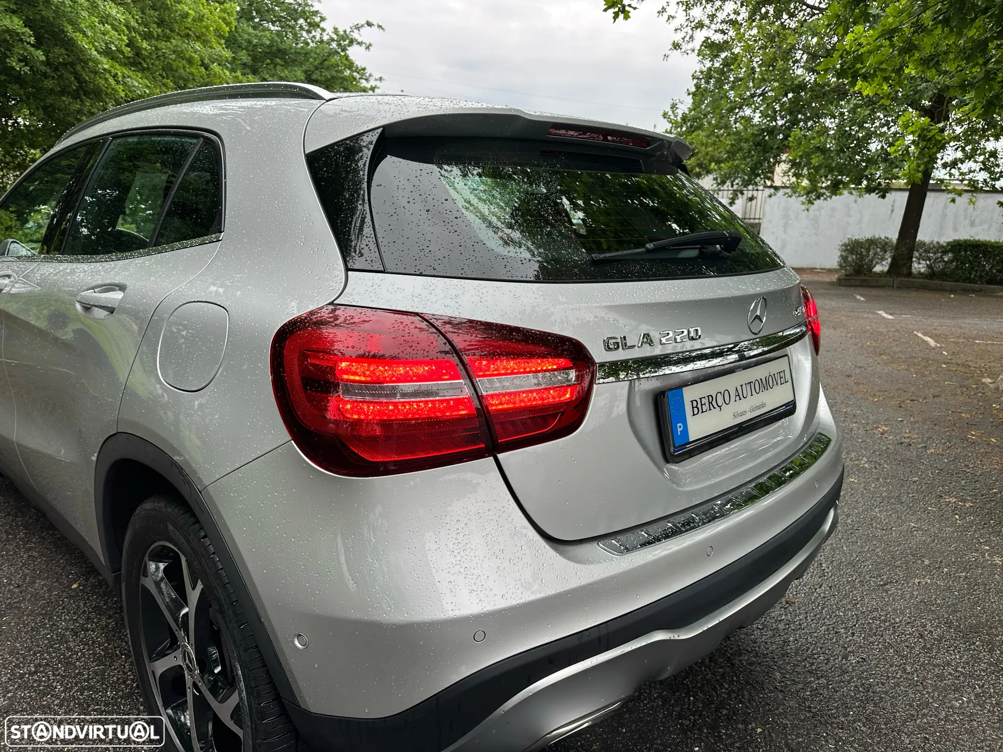 Mercedes-Benz GLA 220 4Matic 8G-DCT Special Edition - 14