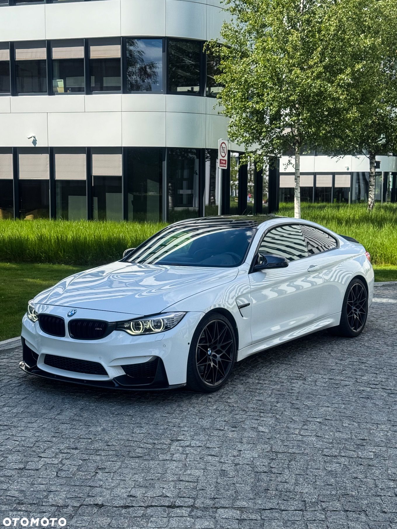 BMW M4 Coupe DKG - 1