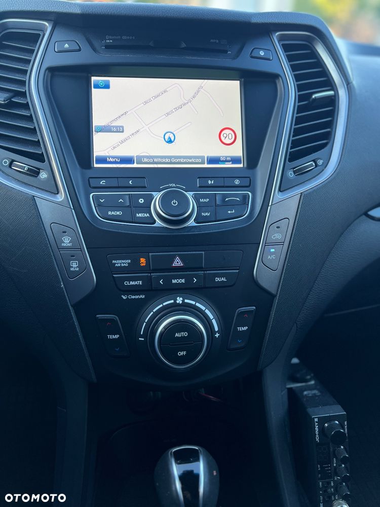 Hyundai Santa Fe 2.2 CRDi Premium - 10