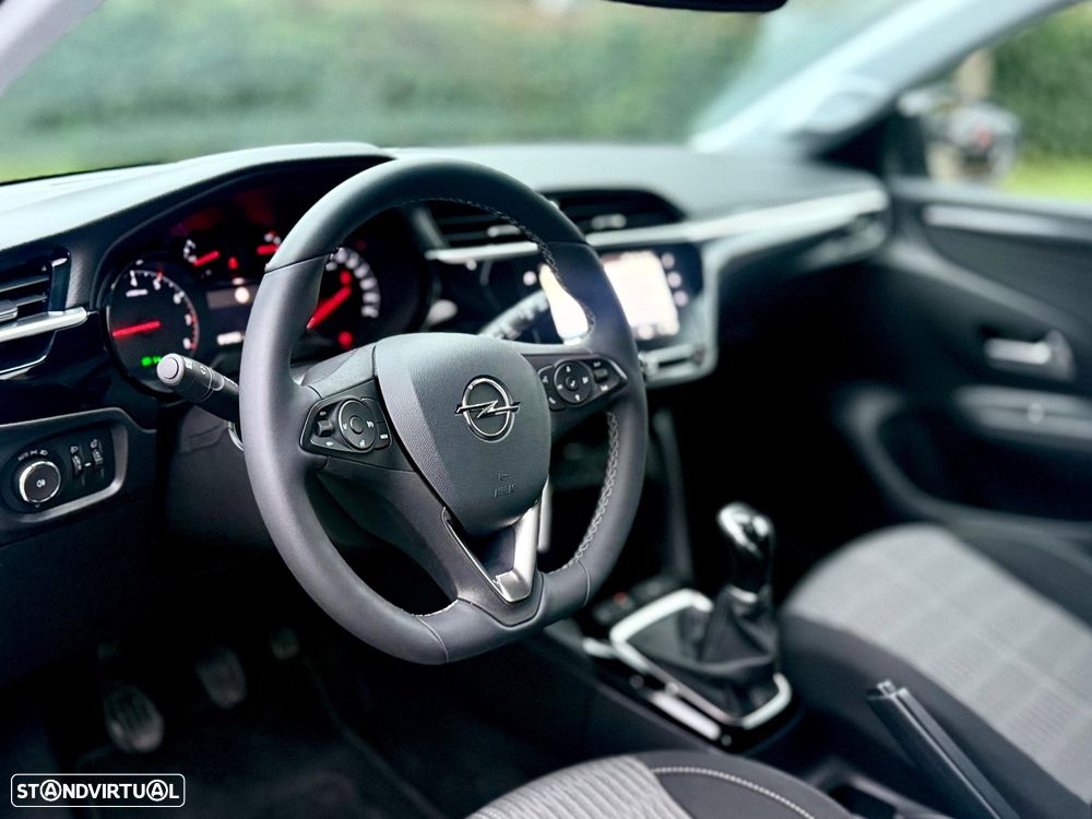 Opel Corsa 1.2 Edition - 4