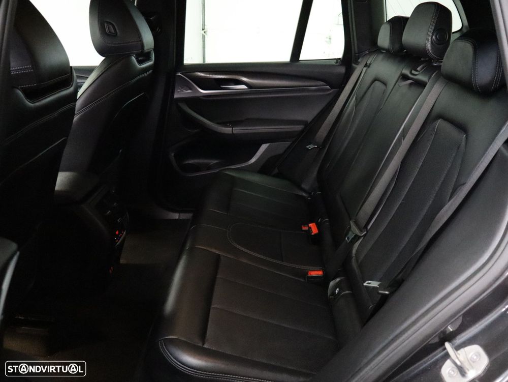 BMW X3 30 e xDrive Pack M - 8