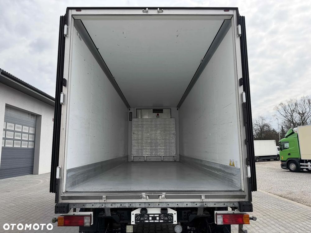 Schmitz Cargobull CHŁODNIA THERMO KING SLX 100 18 PALET - 11