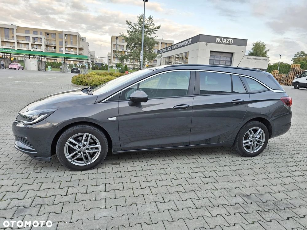 Opel Astra 1.6 CDTI DPF ecoFLEX Sports TourerStart/Stop Selection - 10