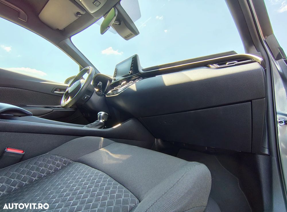 Toyota C-HR 1.8 HSD 122 CP 4x2 CVT C-enter - 10