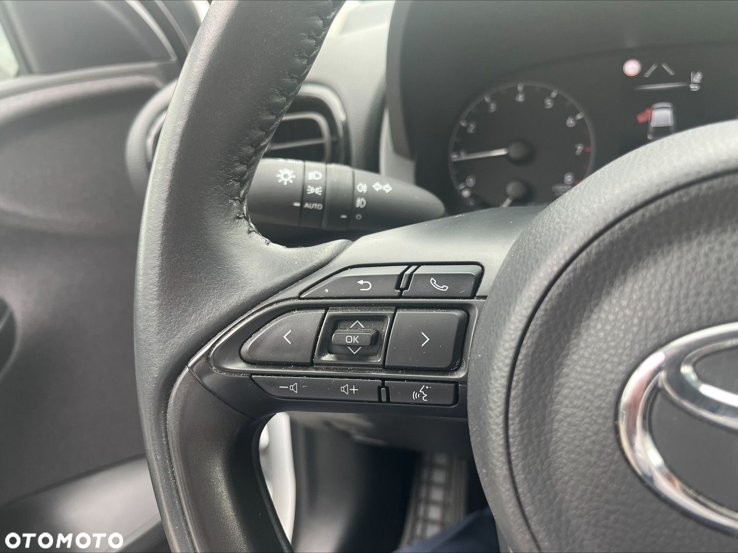 Toyota Yaris 1.0 Comfort - 9