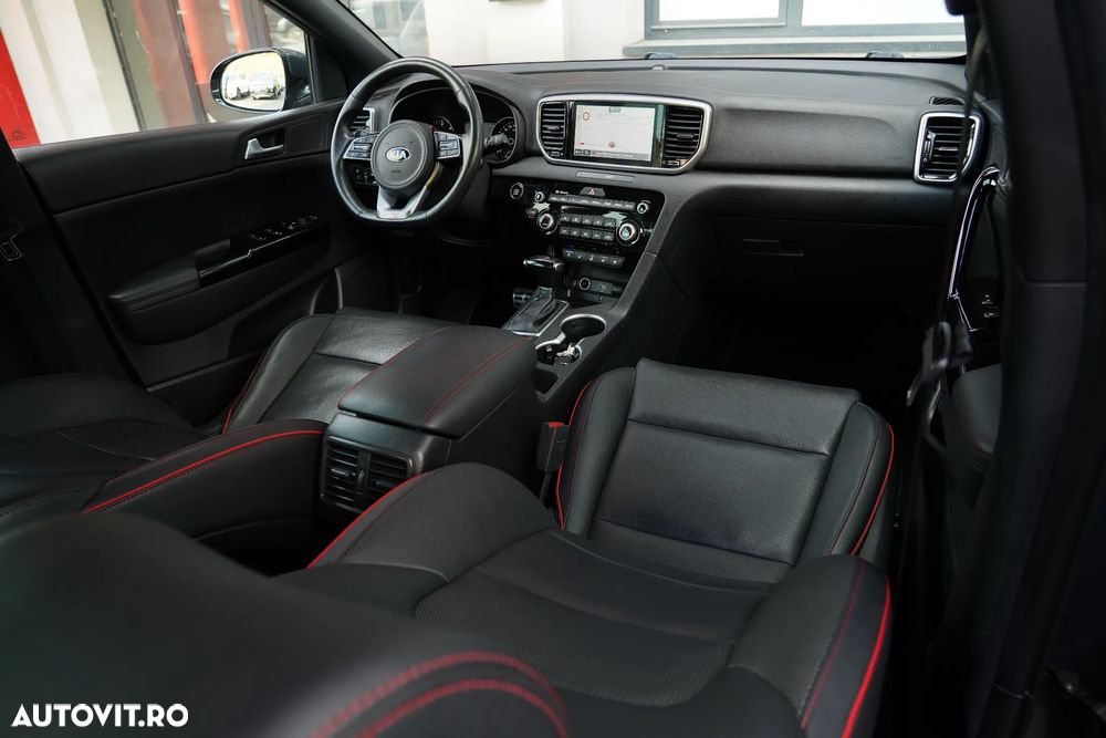 Kia Sportage 2.0 CRDI AWD Eco-Dynamics+ (48V M-H) Aut. GT LINE - 3