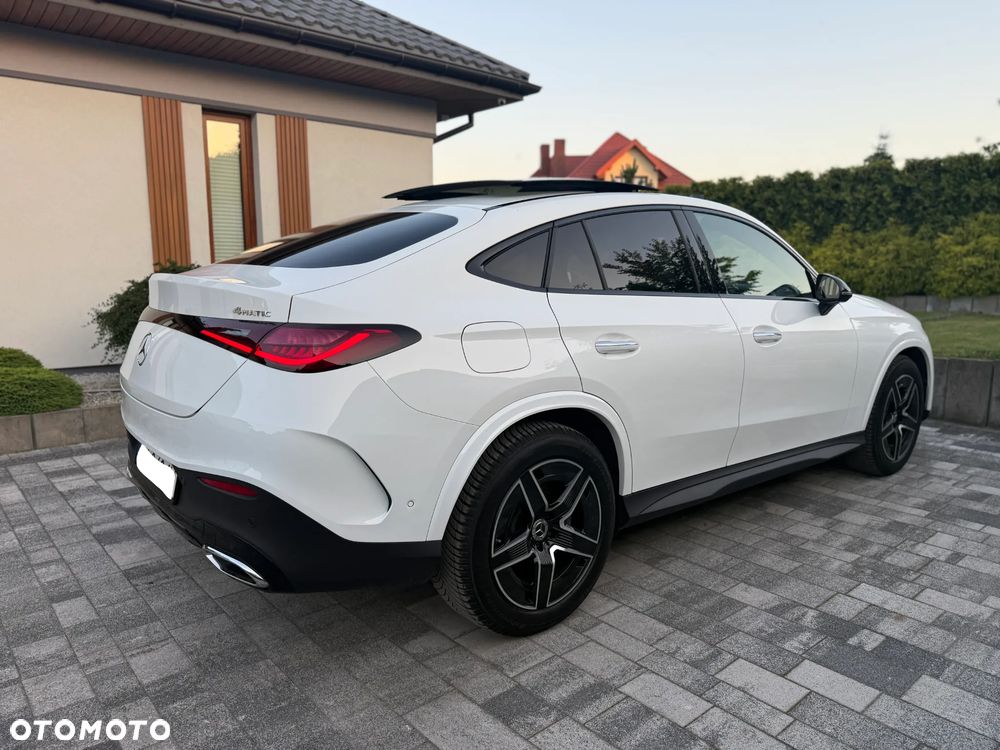 Mercedes-Benz GLC 220 d mHEV 4-Matic AMG Line - 4